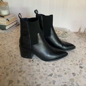 STEVE MADDEN sock boot